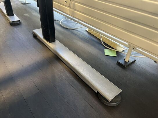 Hæve sænkebord u. Indhold 