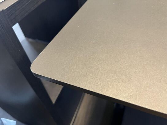 Hæve sænkebord u. Indhold 