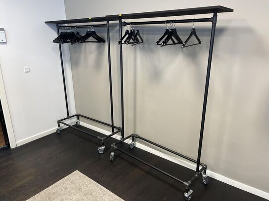 2.Stk. Garderobestativ