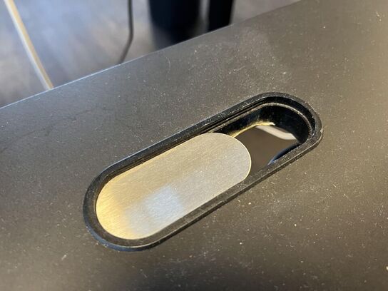 Hæve sænkebord m. Indhold 