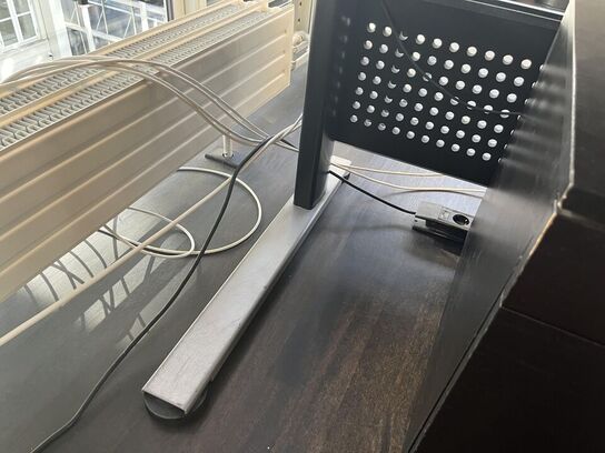 Hæve sænkebord u. Indhold 