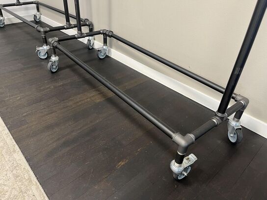 2.Stk. Garderobestativ