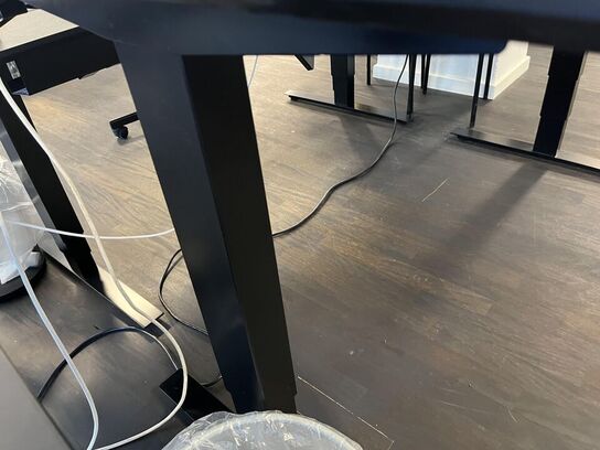 Hæve sænkebord u. Indhold 