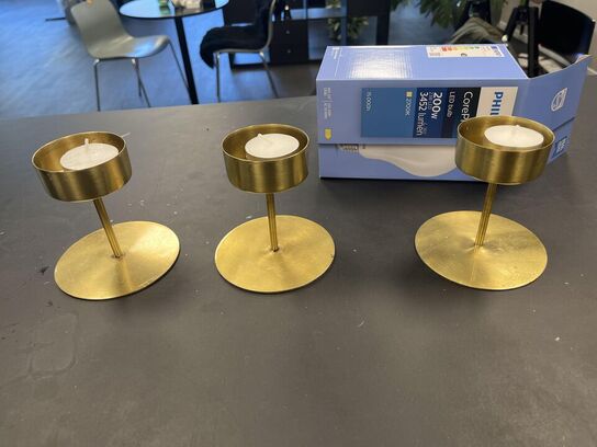 Rum opdeler med låger m. Indhold