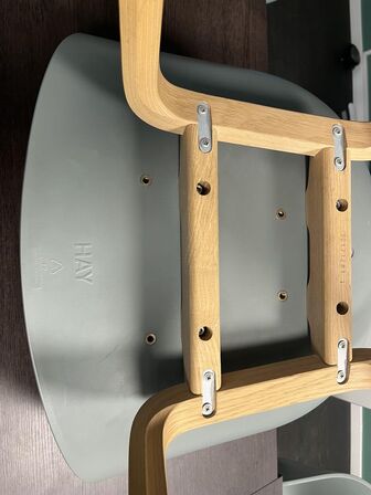 Møde bord med 10. Stk. HAY Skål stole