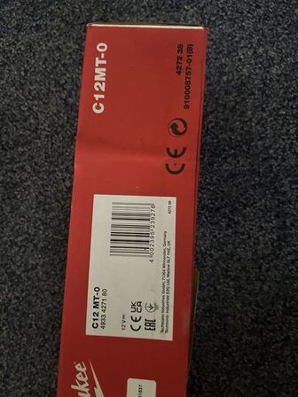 Kompakt Multiværktøj MILWAUKEE C12MT-0