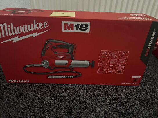 Fedtpresser MILWAUKEE M18 GG-0