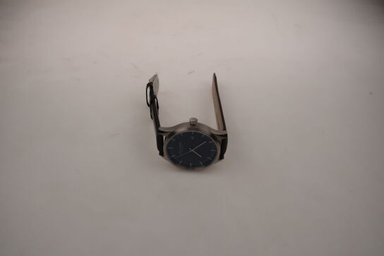 Herreur LARS LARSEN 41 mm.(401P)