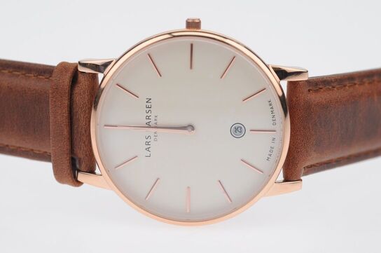Herreur LARS LARSEN 40 mm.(364P44)