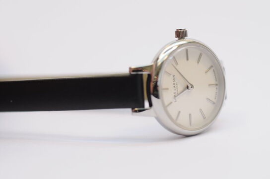 Dameur LARS LARSEN 22 mm.(127P5)