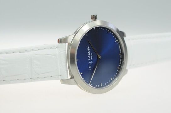 Herreur LARS LARSEN 38 mm.(406P)