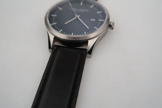 Herreur LARS LARSEN 41 mm.(401P)