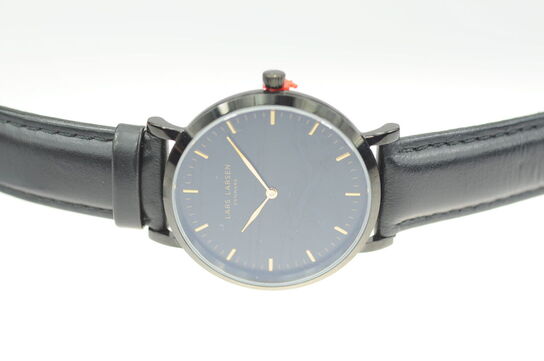 Herreur LARS LARSEN 41 mm.(409P)