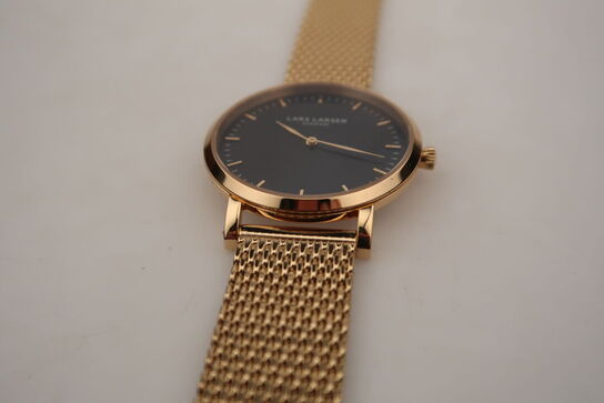Dameur LARS LARSEN 37 mm.(403P)