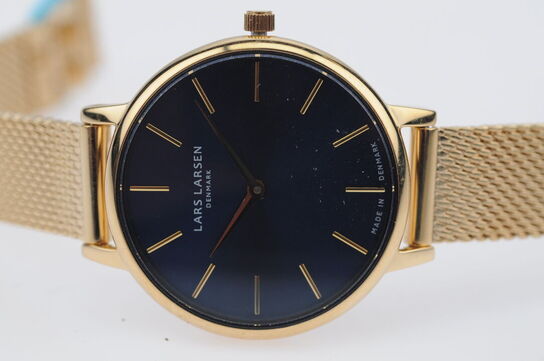 Herreur LARS LARSEN 39 mm.(410P32)