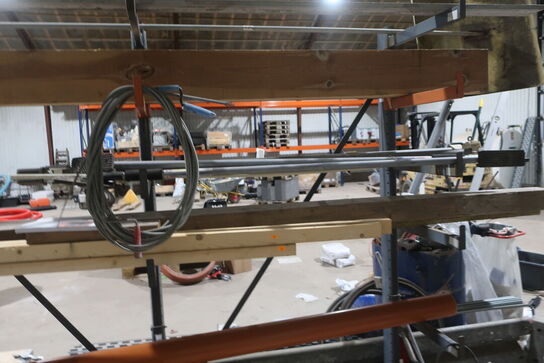 Grenreol med div. Jern og træ