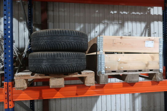 Div. Paller med varelager m.m.