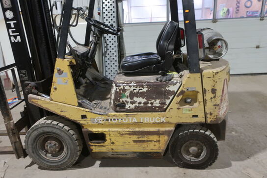 Gas-Gaffeltruck TOYOTA TCM FG15N165/1.5