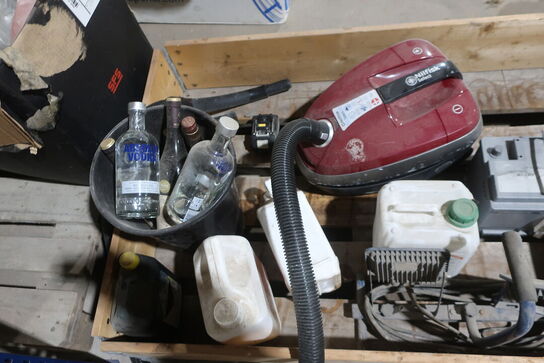 Div. Batterier, støvsuger, varelager m.m.