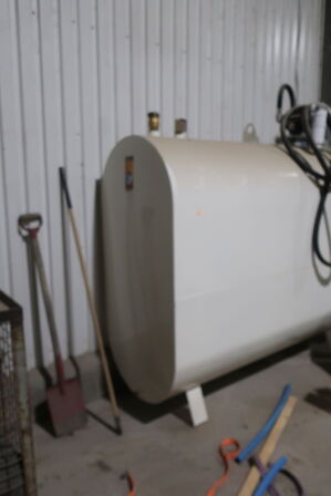 Tank med pumpesystem