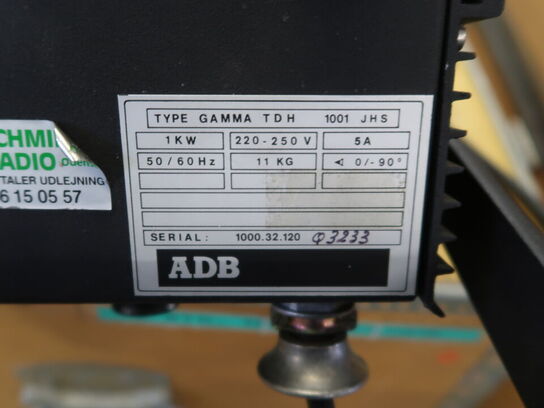 3 stk. PLYFA kasse med 6 stk. scenelamper