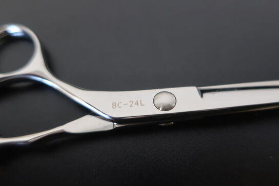 Frisørsaks PURENAN BC-24L