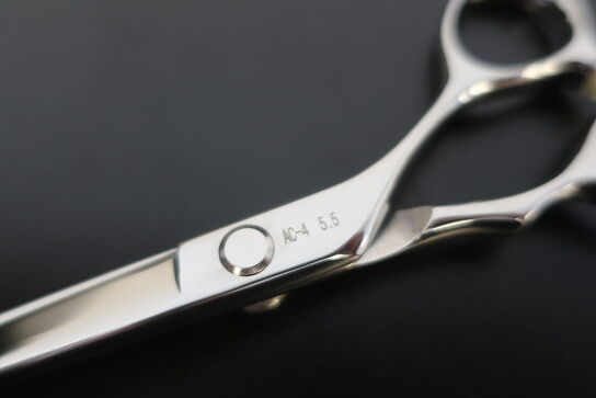 Frisørsaks PS-NIELSEN AC-4 5.5