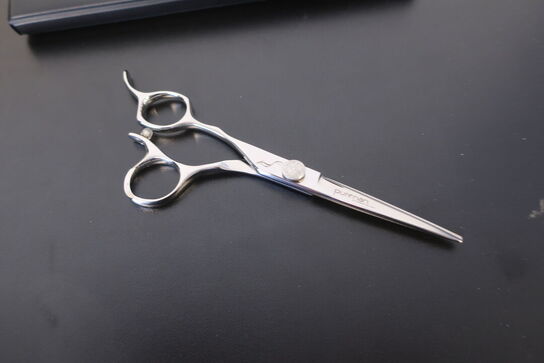 Frisørsaks PURENAN BC-24L