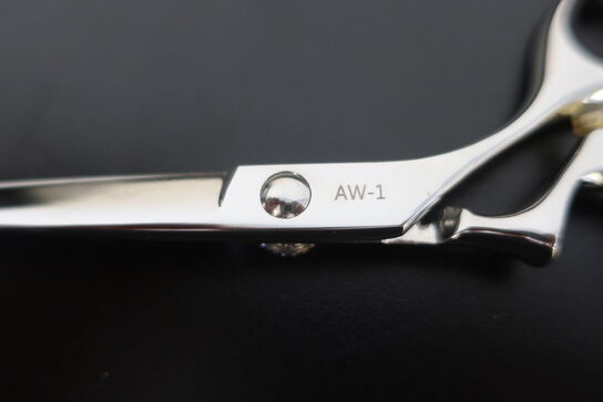 Frisørsaks PS-NIELSEN AW-1