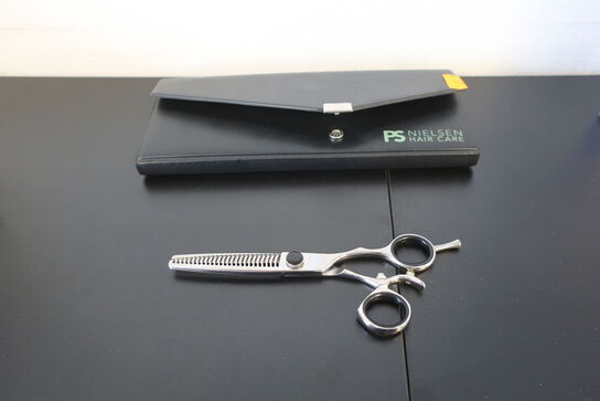 Frisørsaks PS-NIELSEN A-7T 6.0