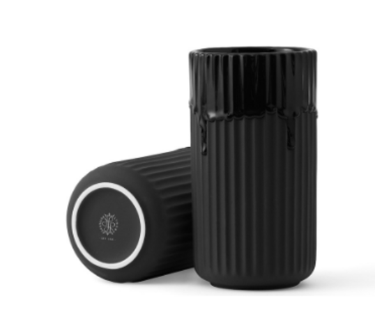 1 stk. Lyngby Vase sort med løbeglasur, 20cm