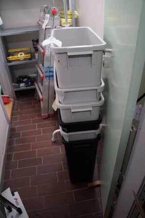 6 stk. skraldespande