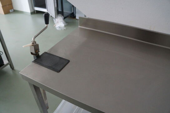 Arbejdsbord i rustfri stål  ELECTROLUX 240x70x88 cm 