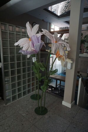 2 stk. plastic planter  