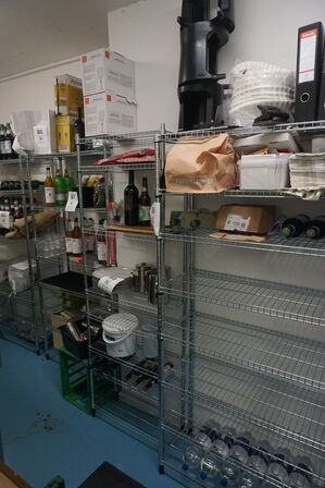 4 stk. stålreoler uden indhold  