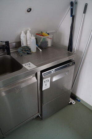 Arbejdsbord i rustfri stål  ELECTROLUX 120x80x89,5 cm 