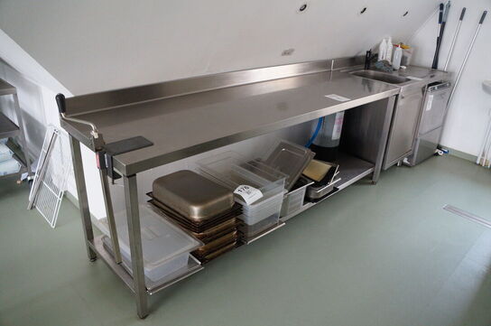 Arbejdsbord i rustfri stål  ELECTROLUX 240x70x88 cm 