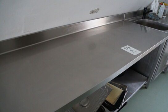 Arbejdsbord i rustfri stål  ELECTROLUX 240x70x88 cm 