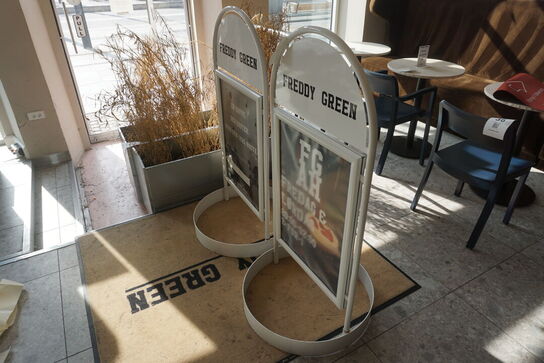 2 stk. displayskilte  
