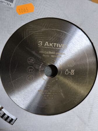 2 stk. klinger 3 AKTIVE beton 230x22,23 mm