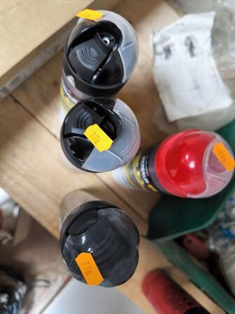 4 ds. MERCALIN markeringsspray & tomme plastflasker
