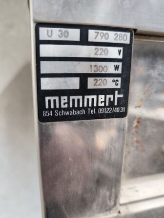 Tørreovn MEMMERT U 30 1300W