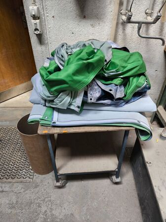 Rullebord inkl. indhold