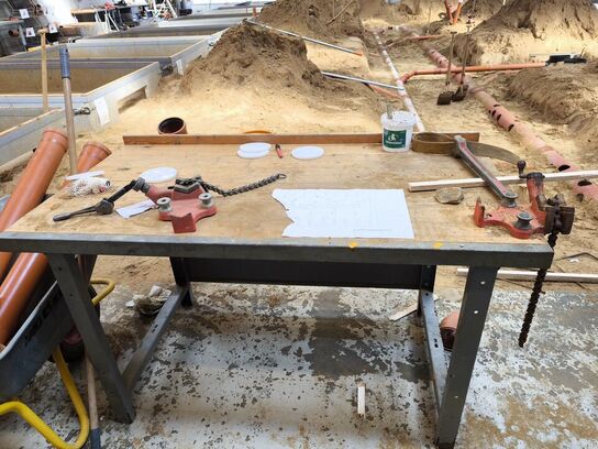 Filebænk m. RIDGID kæberørholder