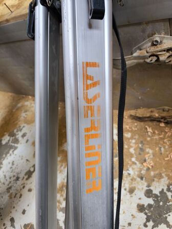 Stativ LASERLINER til nivelleringsapparat