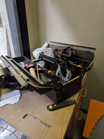 Værktøjskasse m. indhold