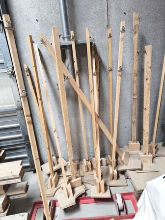 Barrel m. træ samt div. træ