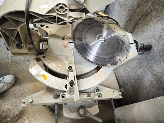 Kapsav MAKITA LS1214F