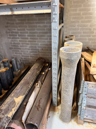 Kloakrør div. størrelse, længder m.v. (se billeder)