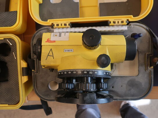 Nivelleringsapparat LEICA RUNNER 20